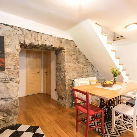 Haus Mit Modernem Interieur Und Einer Alten Taverne By Interhome