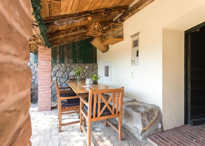 Haus Mit Modernem Interieur Und Einer Alten Taverne By Interhome